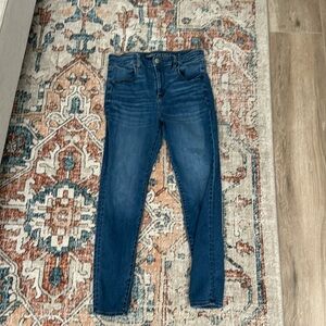 American Eagle High Rise Jegging